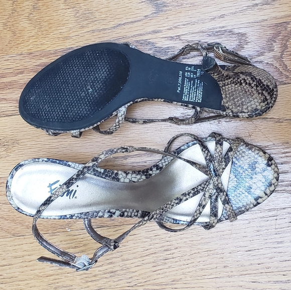 Fioni Snake Skin Heels - Picture 3 of 4